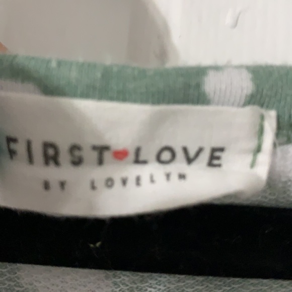 First Love Boutique Top - Picture 2 of 2